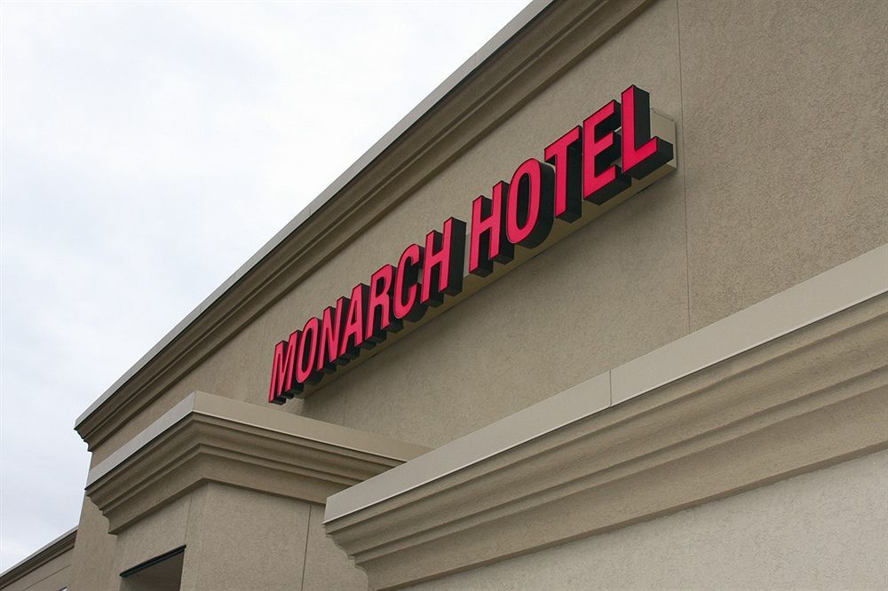 Monarch Hotel & Conference Center Клакамас Екстериор снимка